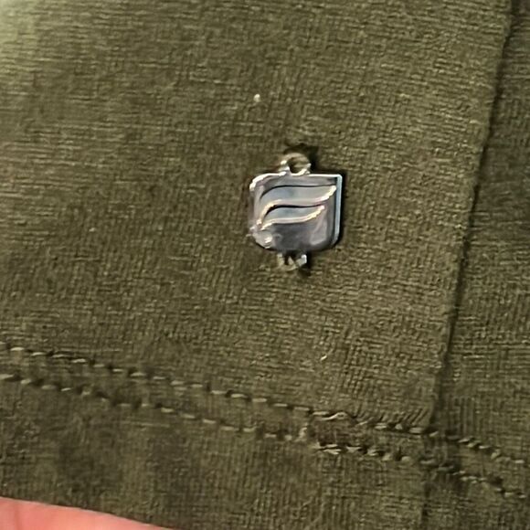 Fabletics Alexa Long-Sleeve Green Tee Size XL - Picture 5 of 6